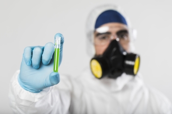 BHP w służbie zdrowia – jak chronić personel przed zagrożeniami biologicznymi?